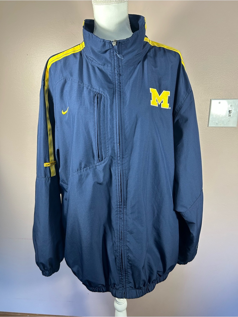 Nike Navy & Yellow Michigan 'M' Windbreaker Jacket
